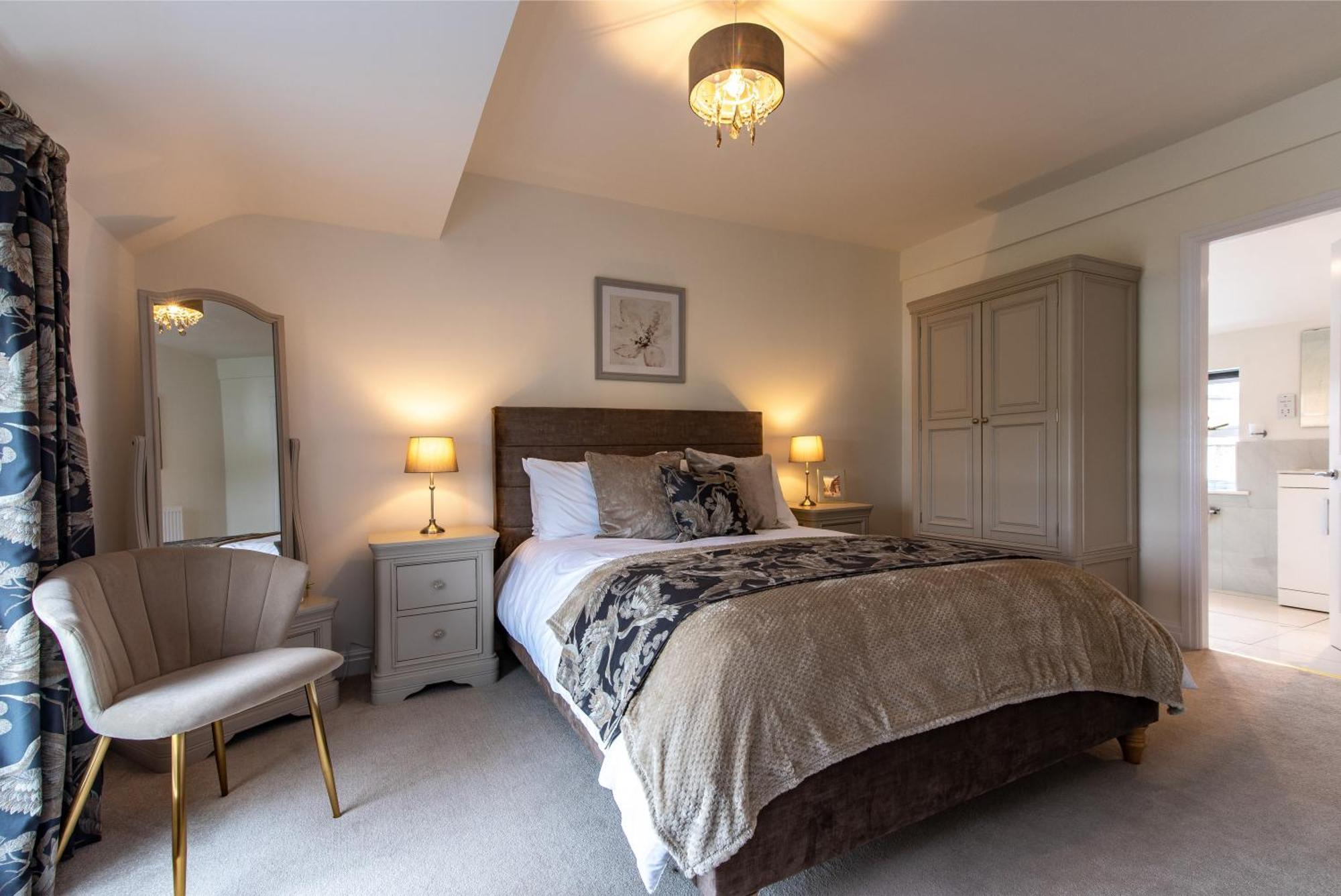 Chester Racecourse Views, Townhouse With Parking מראה חיצוני תמונה